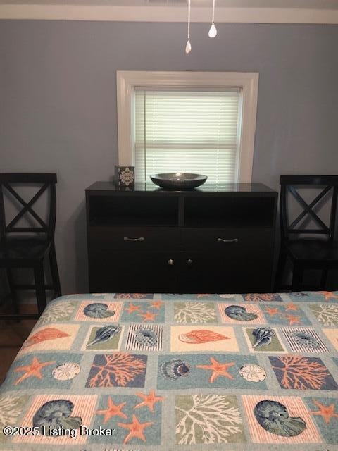 Building Photo - 1420 Riverside Dr