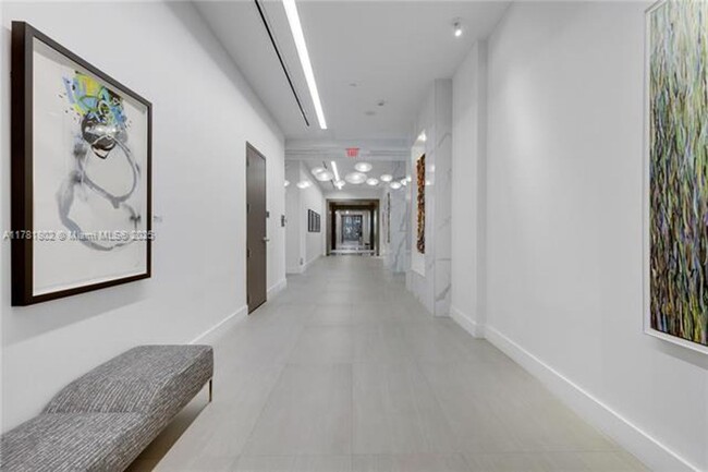 Building Photo - 17111 Biscayne Blvd