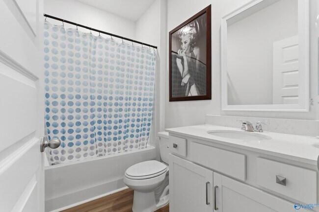 Building Photo - 344 Sandy Oak Dr