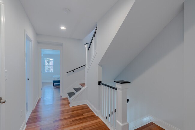 Building Photo - 223 S Collington Ave