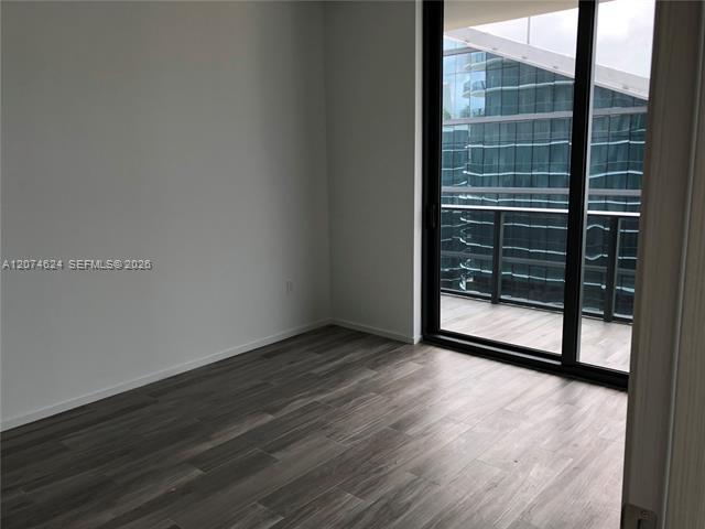 Building Photo - 801 S Miami Ave