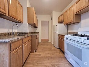 Building Photo - 2 bedroom in BRONX NY 10456