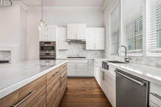 Building Photo - 9663 Kings Cross Station