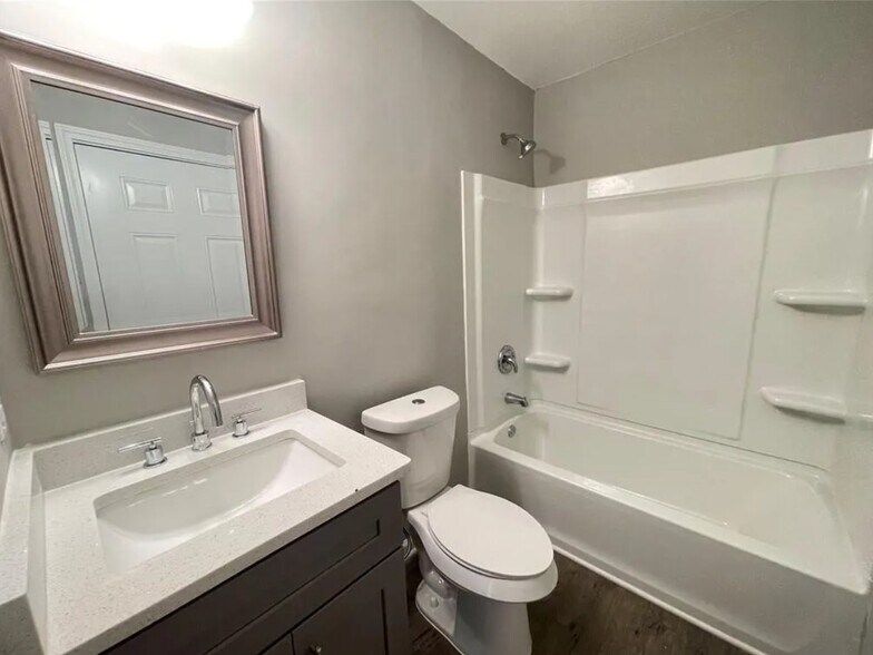 Building Photo - 1775 Peachtree Rd