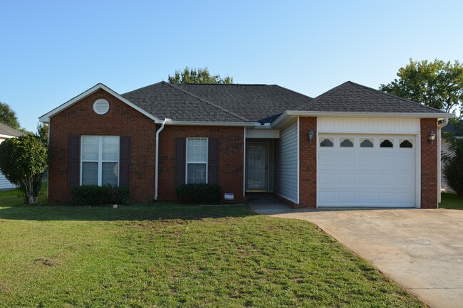 Building Photo - 204 Tyson Glen Dr