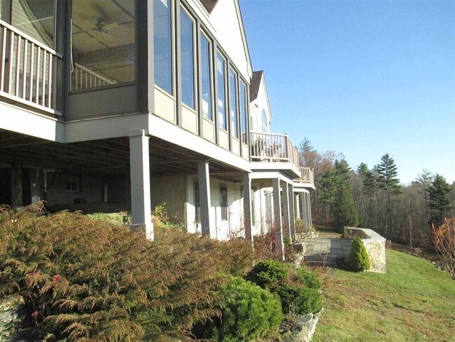 Building Photo - 37 Birch Ln