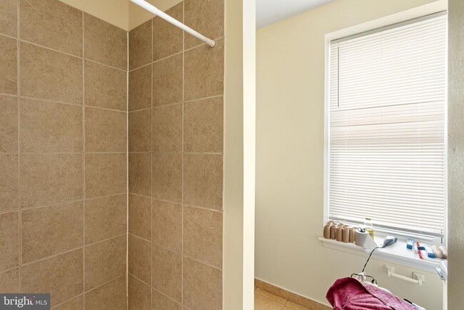 Building Photo - 1910 N 17th St