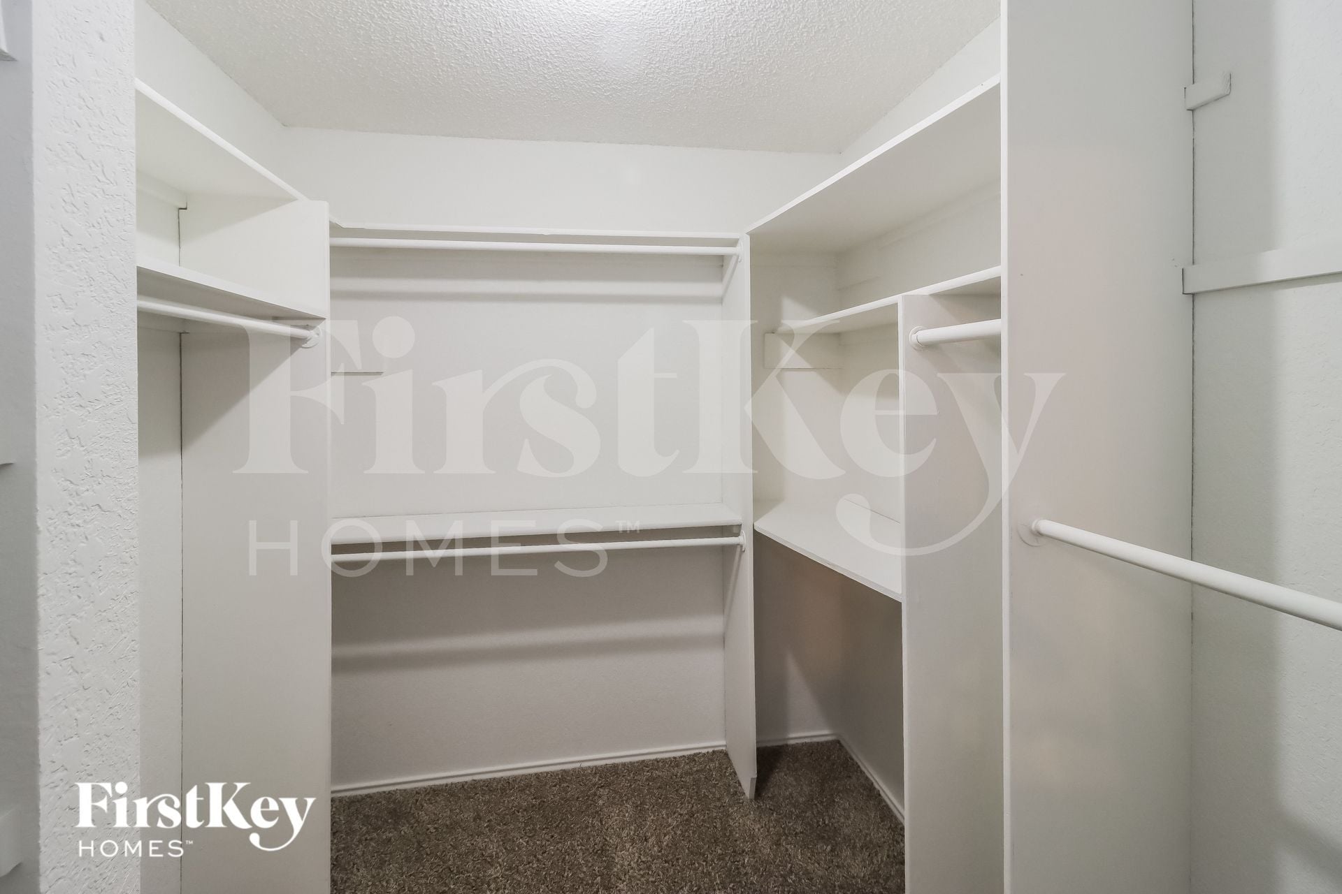 Building Photo - 4317 Coventry Dr