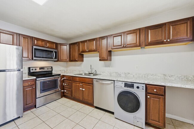 Building Photo - 116-118 Armon Ave