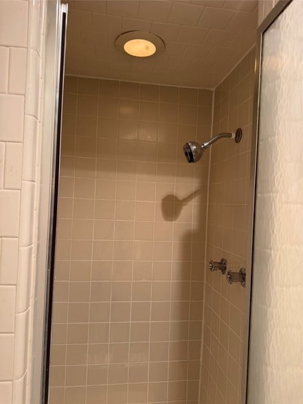 Building Photo - 13424 Blossomheath Ln