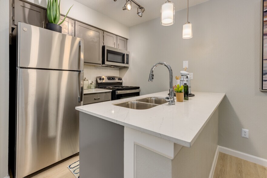 Winslow Apartments 7600 Antlers Ln Charlotte NC 28210 Apartment Finder