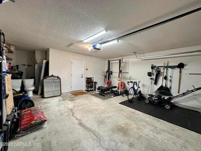 Building Photo - 4612 Brandy Oak Ct