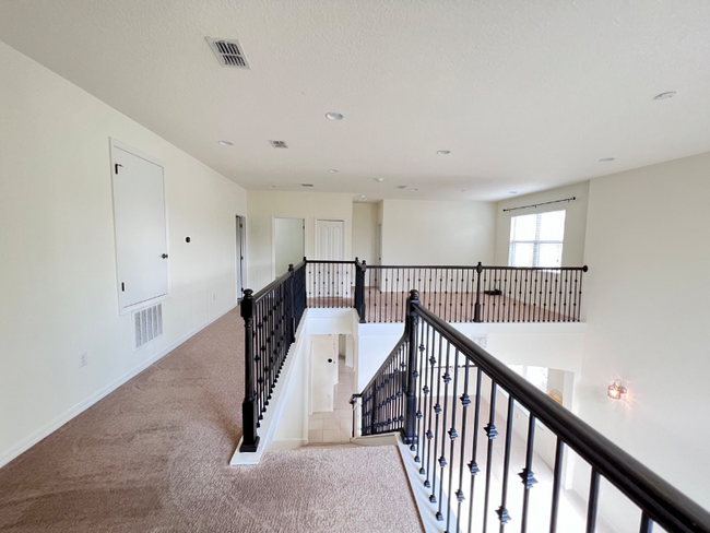 Building Photo - 416 Red Rose Ln