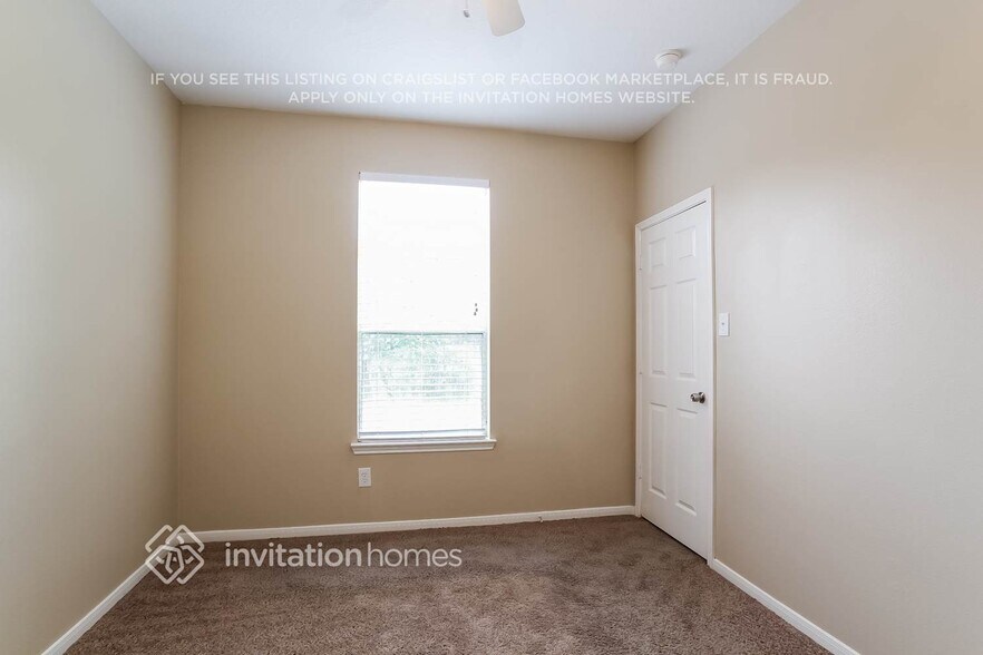 Building Photo - 12143 Landsdown Ridge Way