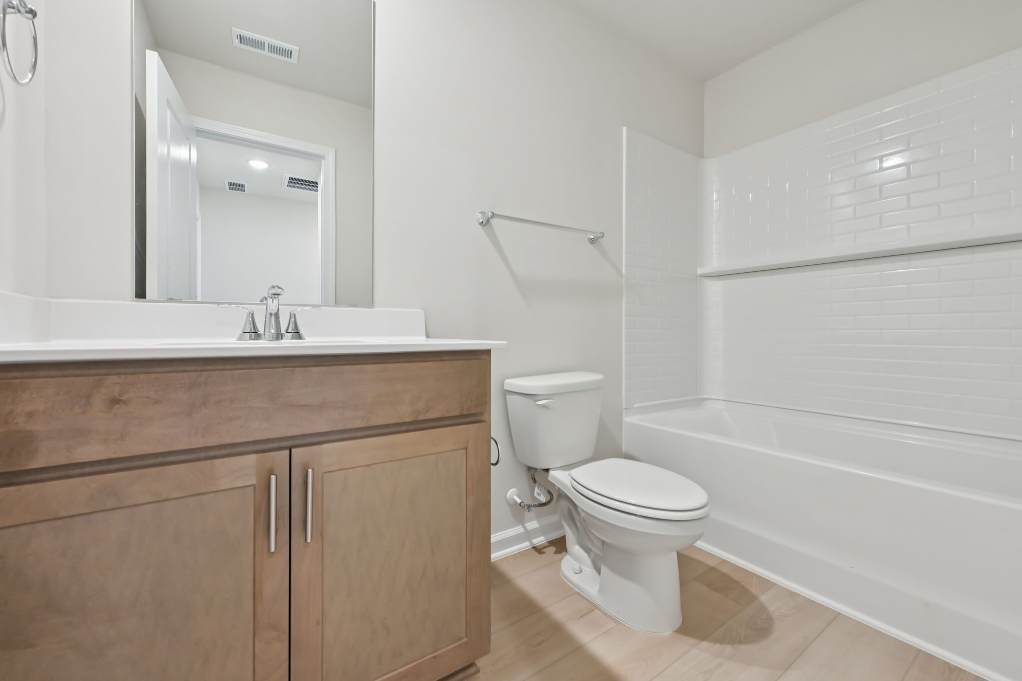 Building Photo - 726 Chandler Stone Dr