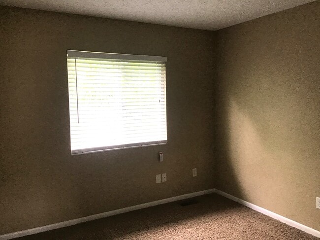 Building Photo - 6560 Copperleaf Ln