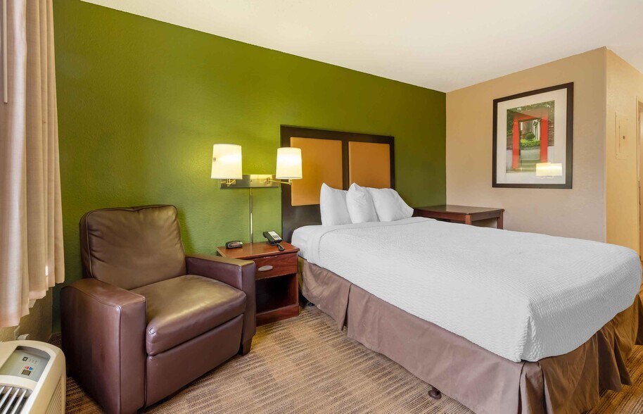 Building Photo - Furnished Studio-Minneapolis - Airport - E...
