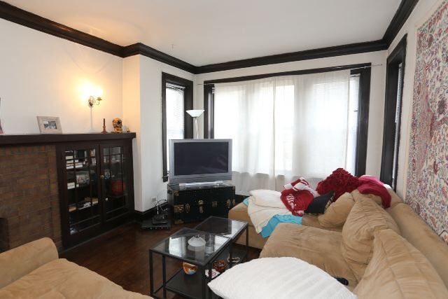 Building Photo - 849 W Fletcher St