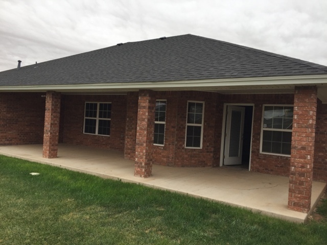 Building Photo - BRICK HOME IN NORTHEAST CLOVIS NEAR MESA S...