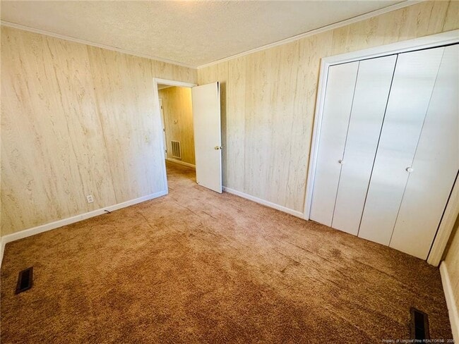 Building Photo - 803 Floyd St