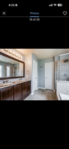 Building Photo - 220 Dove Hill