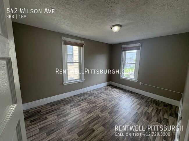 Building Photo - 542 Wilson Ave