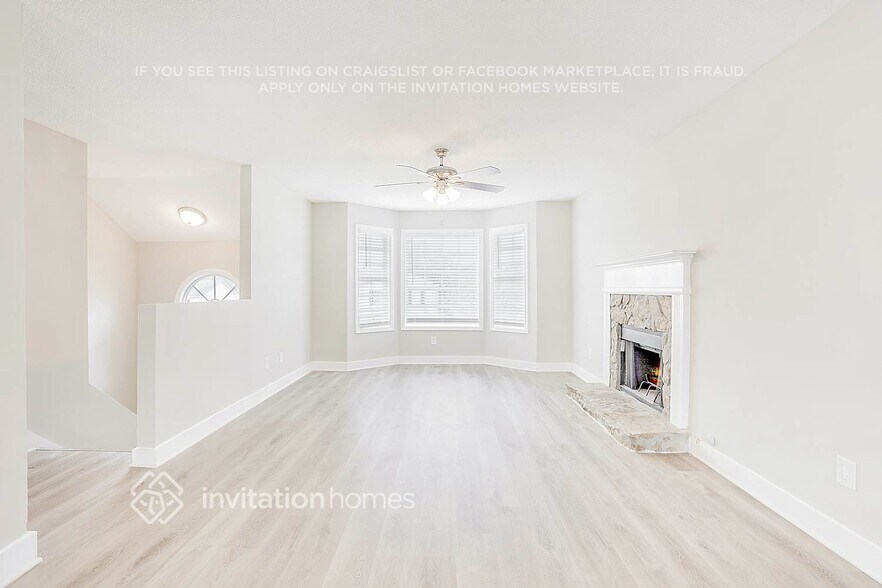 Building Photo - 500 Weston Ct