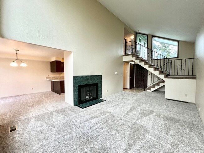 Building Photo - hazelwood