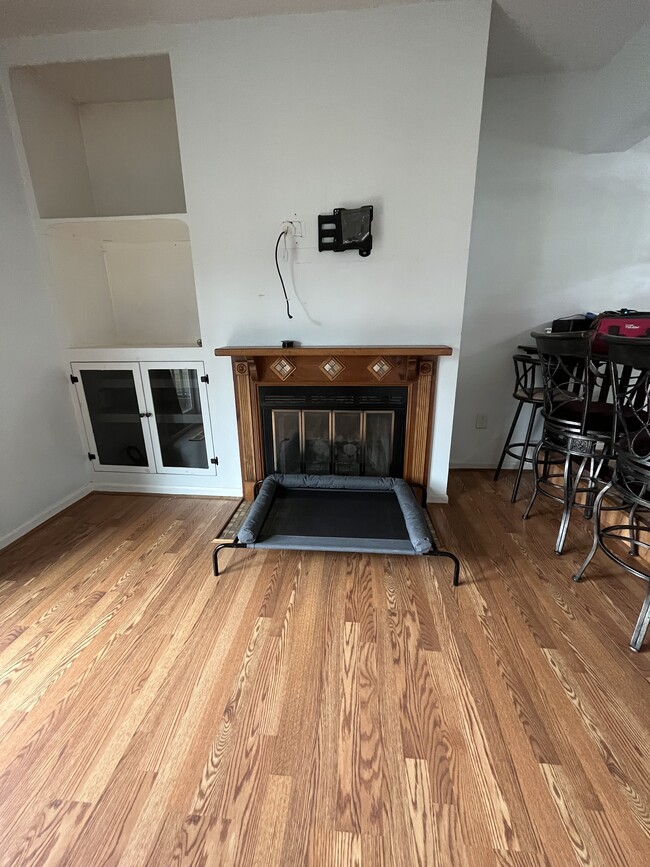 Building Photo - 2743 Cranberry Hwy