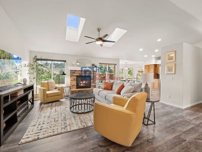 Building Photo - 20231 Melanie Ann Ct