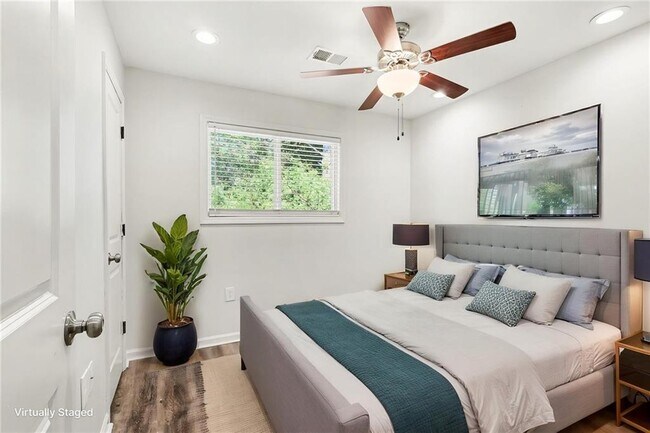 Building Photo - 3751 M.L.K. Jr Dr SW