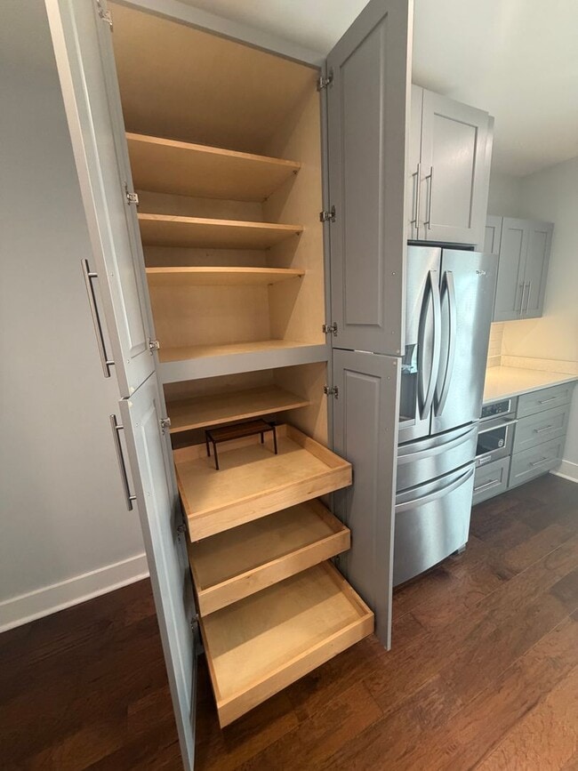Building Photo - Lawrenceville 3 Bed, 2.5 Bath House with Parking for Lease July 1!