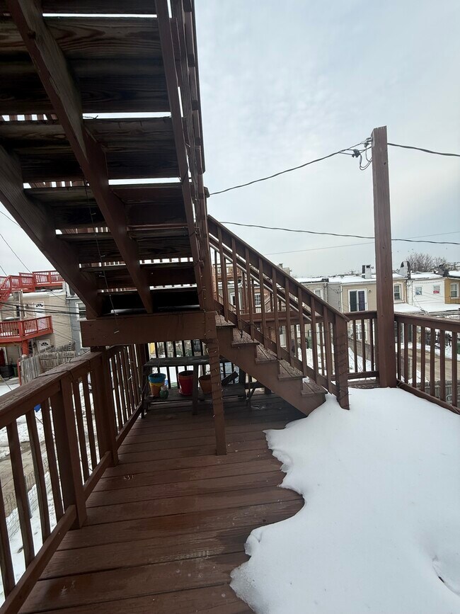 Building Photo - 149 N Potomac St