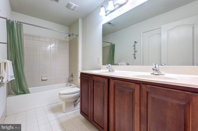 Building Photo - 2604 Rockledge Ct