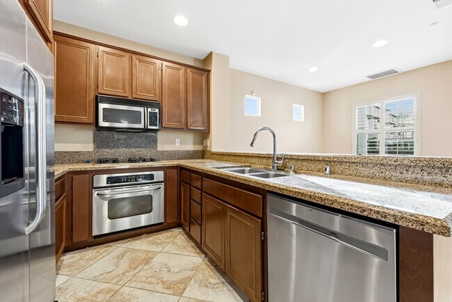 Building Photo - 2174 Desert Hare Ct