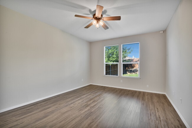 Building Photo - 3013 Whispering Pine Blvd