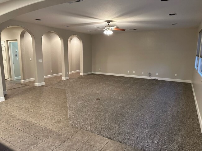 Building Photo - 3126 W Perez Ave