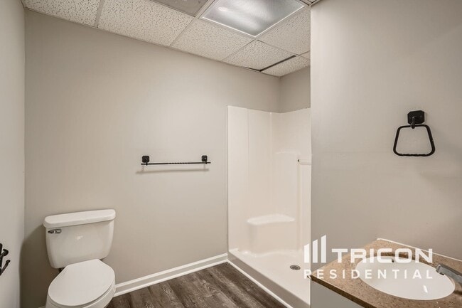 Building Photo - 160 Rock Hill Dr