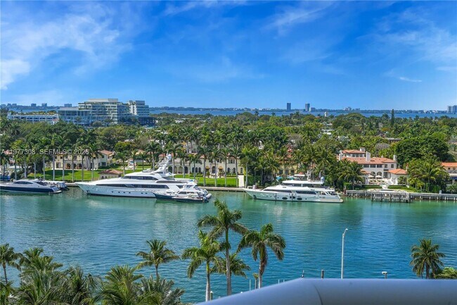 Building Photo - 4779 Collins Ave