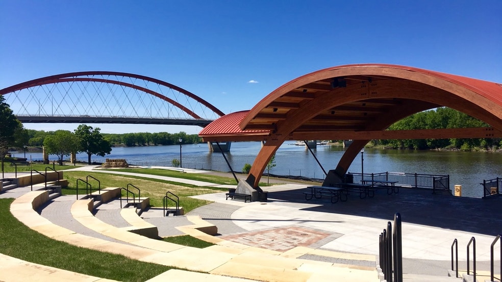 Building Photo - 2112 Spring St