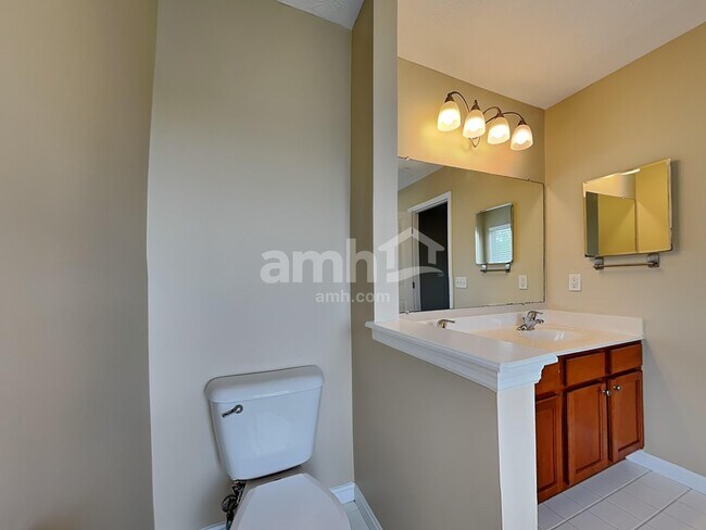 Building Photo - 80 Bluegrass Ln