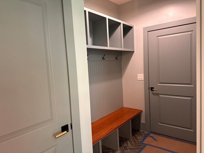 Building Photo - 22 Kruger Rd