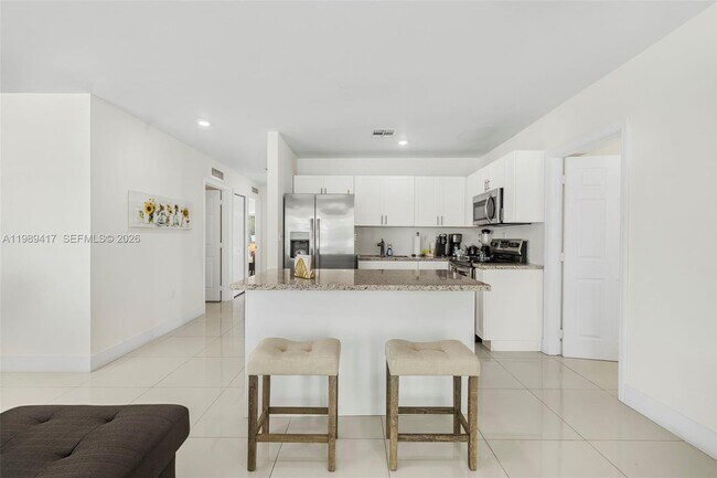 Building Photo - 1924 SW 20th St