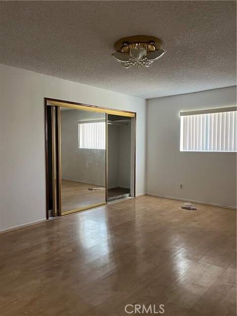 Building Photo - 22731 Kinard Ave