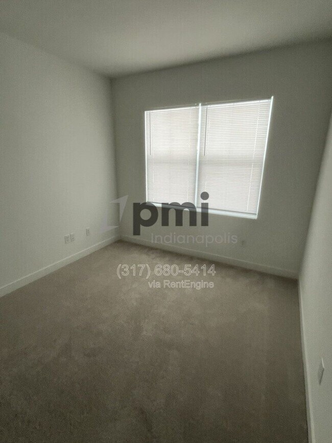 Building Photo - 10819 Gate Cir