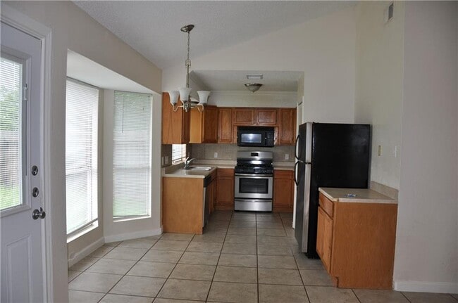 Building Photo - 1006 Canterfield Ln