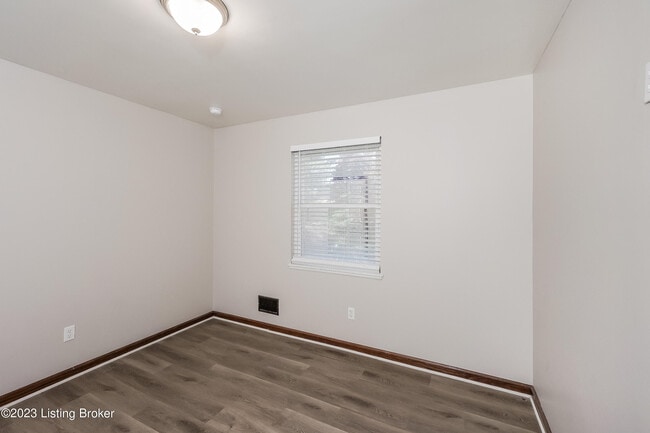 Building Photo - 5611 Archtree Pl