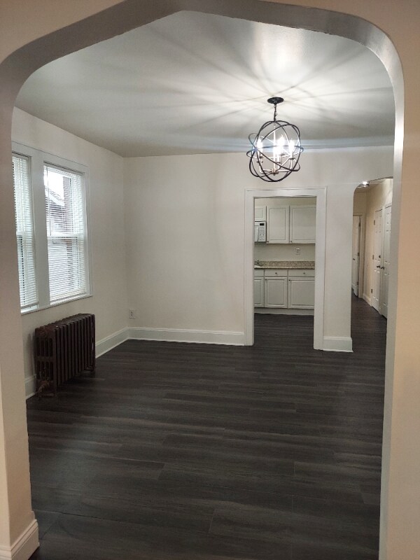 Building Photo - 2065 Beechmont Ave