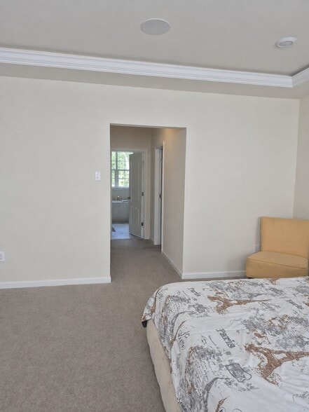 Building Photo - 16208 Tortola Dr