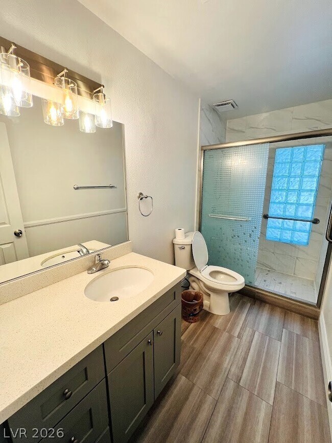 Building Photo - 5688 Maceta Ave